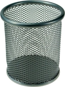 Pojemnik na długopisy Titanum metalowy wys. 10 cm, śr. 9 cm srebrny (M-501S)