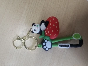 Brelok panda z zawieszką pakowany po 5 szt.